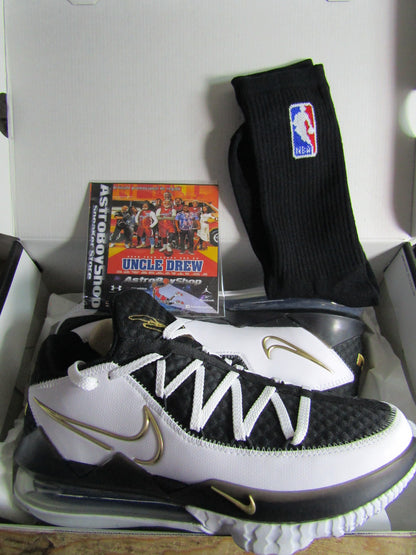 LEBRON XVII LOW GOLD SHERIFF EN CAJA