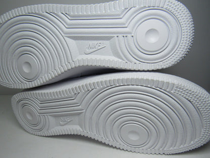 NIKE AIR FORCE ONE MID WHITE EN CAJA