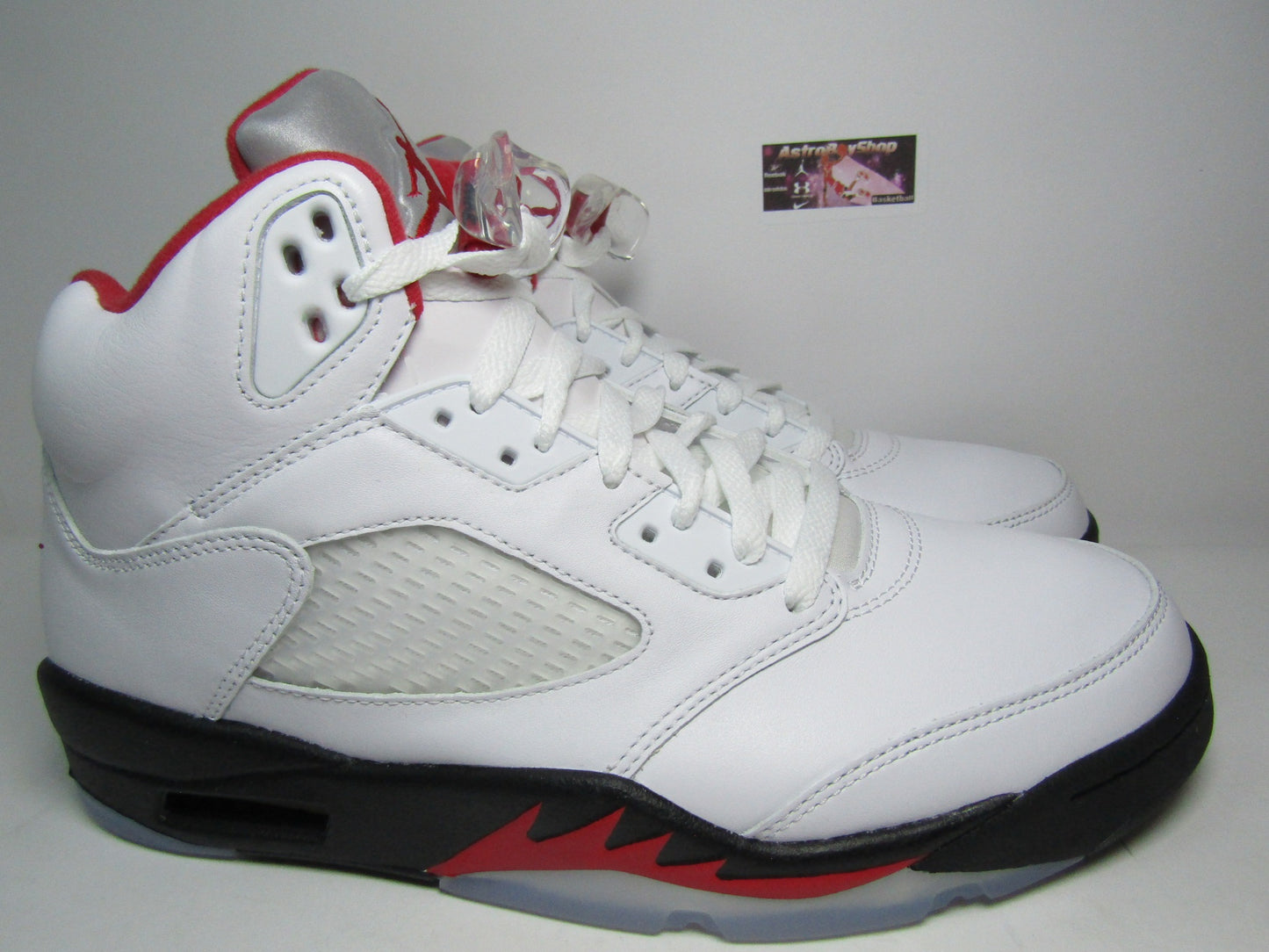 JORDAN 5 FIRE RED 2020 EDITION EN CAJA