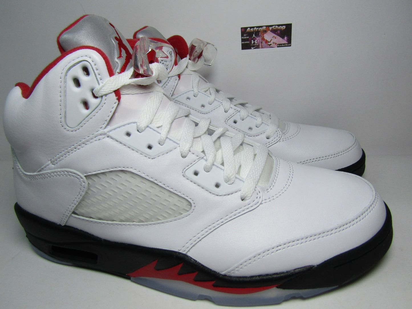 JORDAN 5 FIRE RED 2020 EDITION EN CAJA