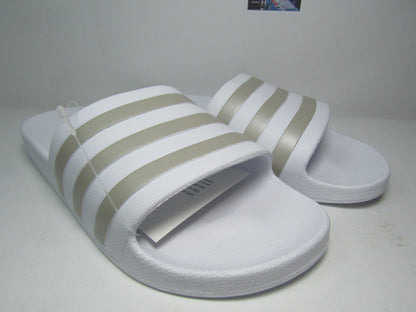 SANDALIAS ADILETTE AQUA SLIDE SILVER  EN CAJA
