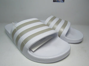 SANDALIAS ADILETTE AQUA SLIDE SILVER  EN CAJA