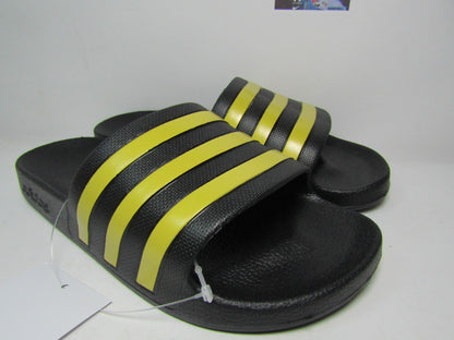 SANDALIAS ADILETTE AQUA BLACK GOLD EN CAJA 22 Y 23 MEX