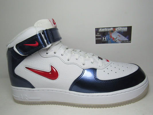 NIKE AIR FORCE ONE MID QS INDEPENDENCE DAY EN CAJA