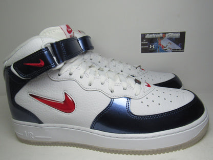 NIKE AIR FORCE ONE MID QS INDEPENDENCE DAY EN CAJA