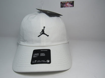 GORRA JORDAN CURVA H86 WHITE UNITALLA ADULTO