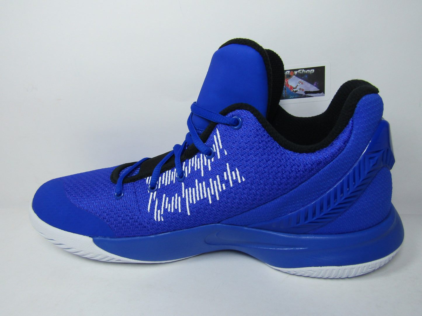 KYRIE IRVING FLYTRAP 2 DUKE EDITION EN CAJA