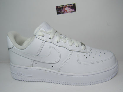 NIKE AIR FORCE ONE LOW WHITE WOMENS EN CAJA