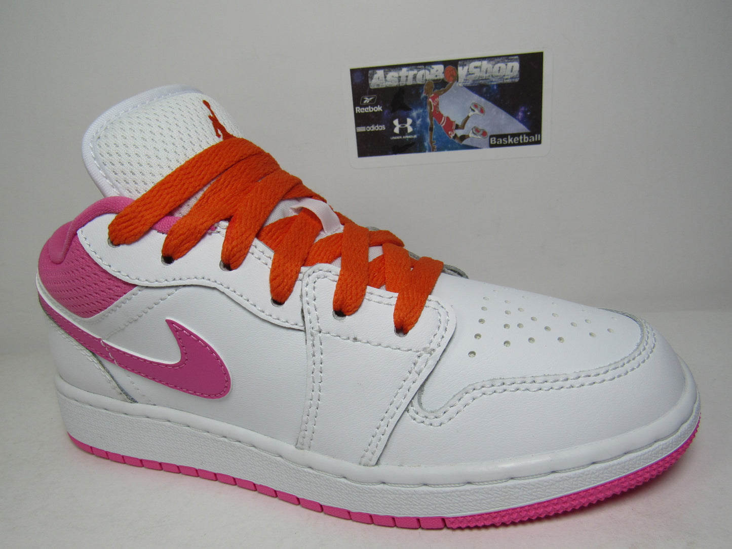 JORDAN 1 LOW KIDS "WHITE PINK" EN CAJA