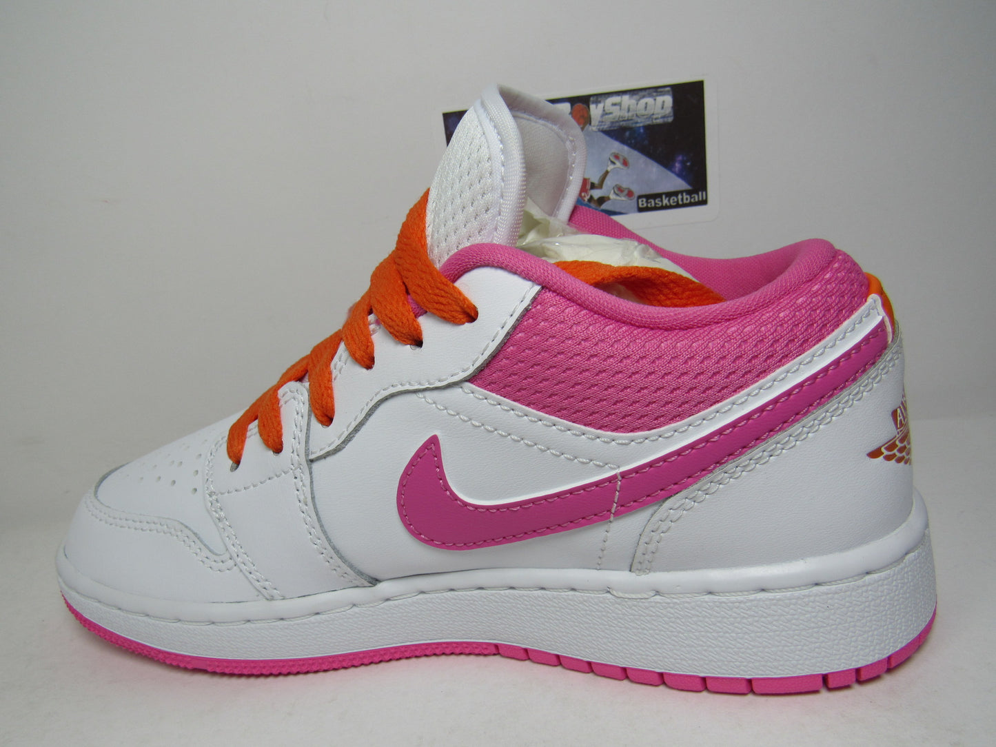 JORDAN 1 LOW KIDS "WHITE PINK" EN CAJA