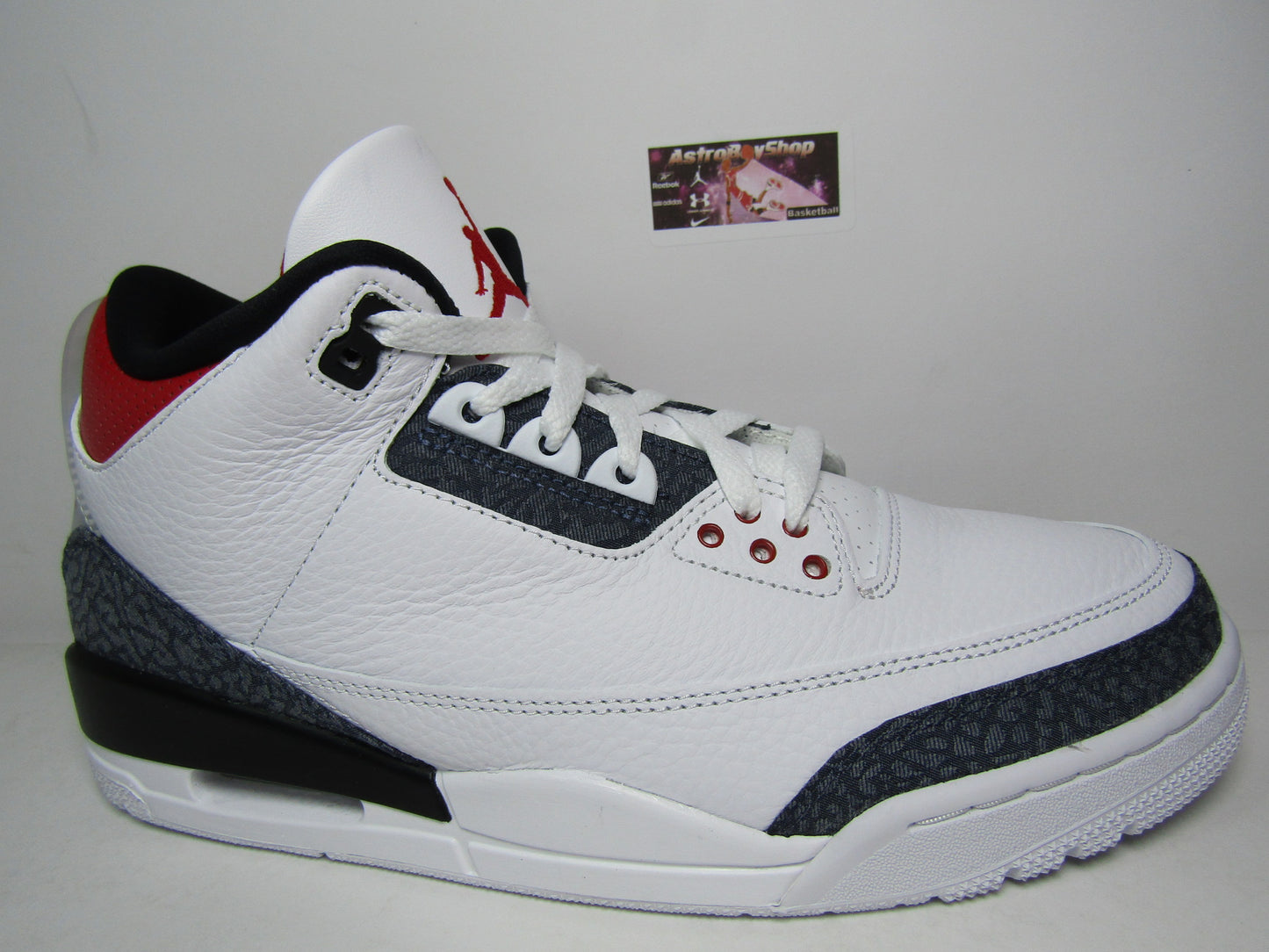 JORDAN 3 DENIM FIRE RED EDITION EN CAJA