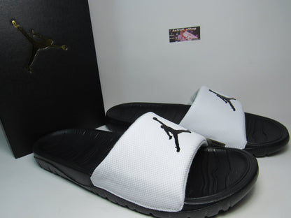 SANDALIAS JORDAN BREAK WHITE BLACK EN CAJA