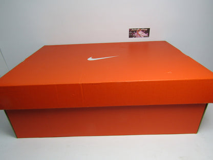 NIKE ZOOM GRAVITY GRIS EN CAJA