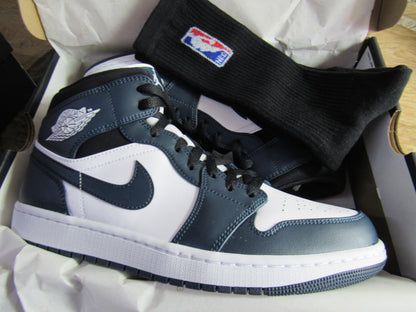 JORDAN 1 MID ARMORY NAVY AZUL MARINO EN CAJA