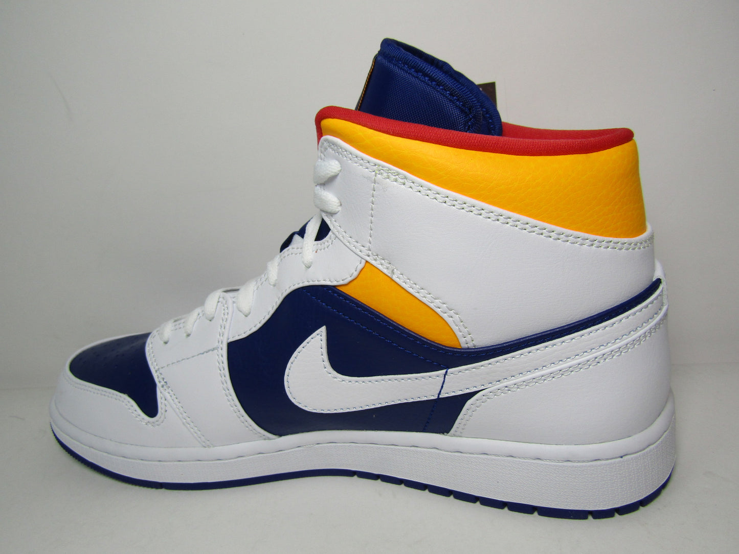 JORDAN 1 MID LASER ORANGE EN CAJA