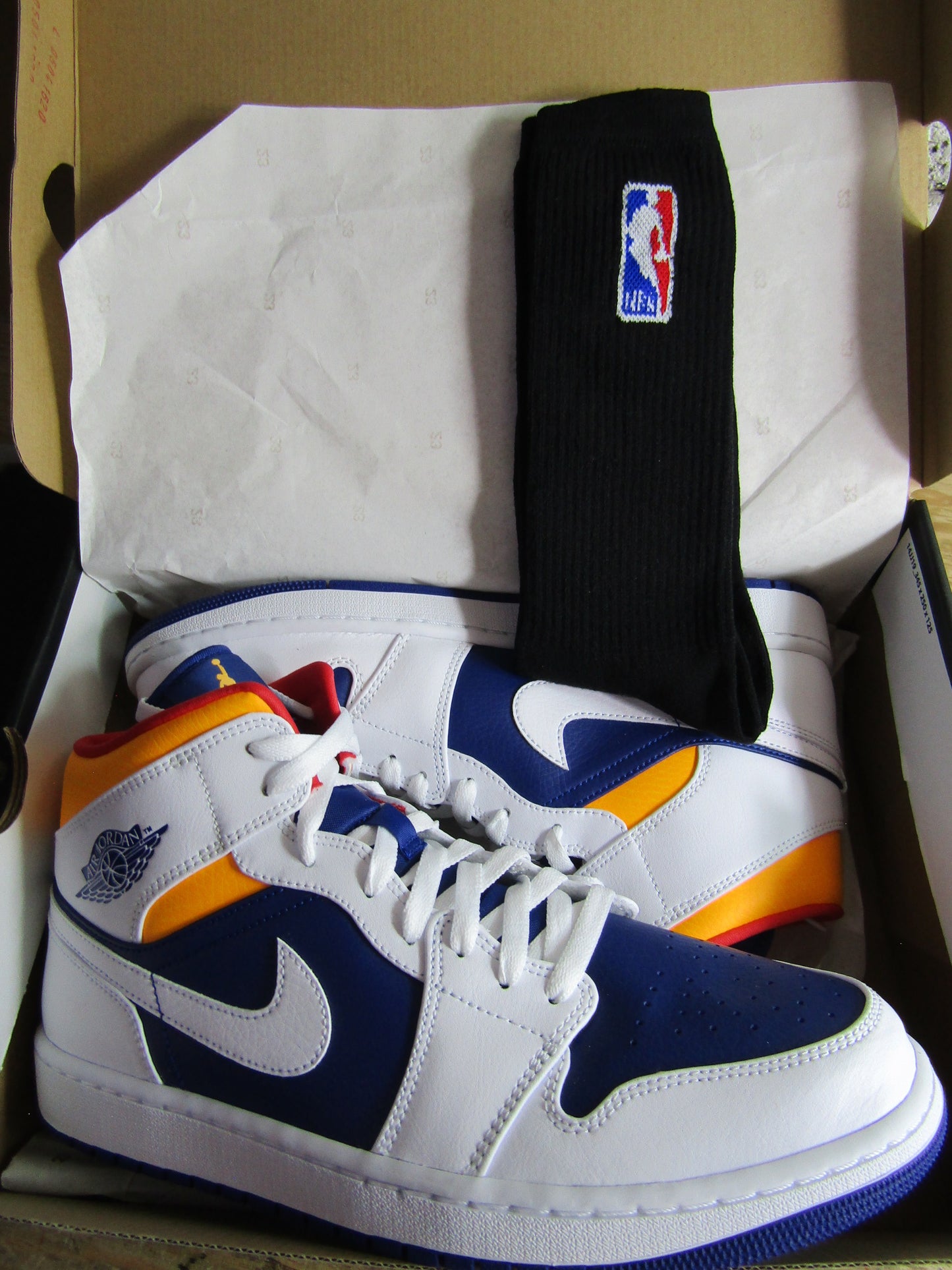 JORDAN 1 MID "ROYAL LASER ORANGE" EN CAJA