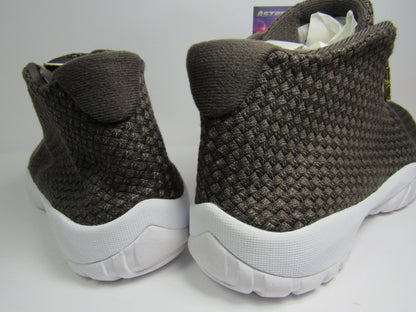 JORDAN FUTURE BROWN EN CAJA DE REPUESTO