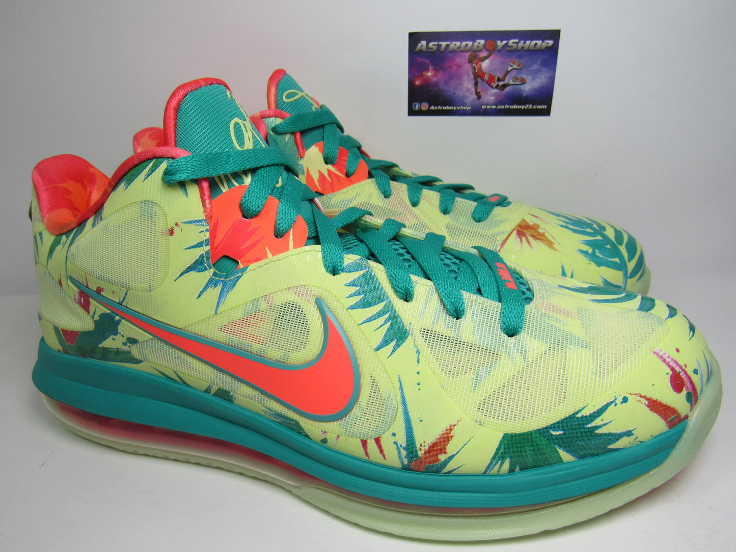 LEBRON 9 LOW "LEBRONALD PALMER" EN CAJA