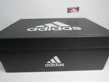 JAMES HARDEN STEPBACK BLACK GOLD EN CAJA
