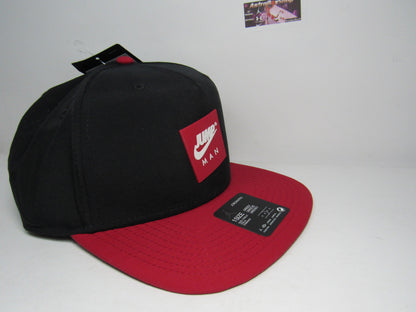 GORRA PLANA JORDAN JUMPMAN QUAD BOX BRED DELGADA