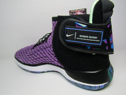 NIKE ZOOM UNIVERSE FLYEASE PURPLE