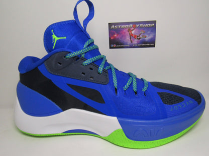 JORDAN ZOOM SEPARATE "MAVS" EN CAJA