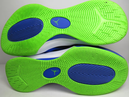 JORDAN ZOOM SEPARATE "MAVS" EN CAJA