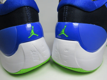 JORDAN ZOOM SEPARATE "MAVS" EN CAJA