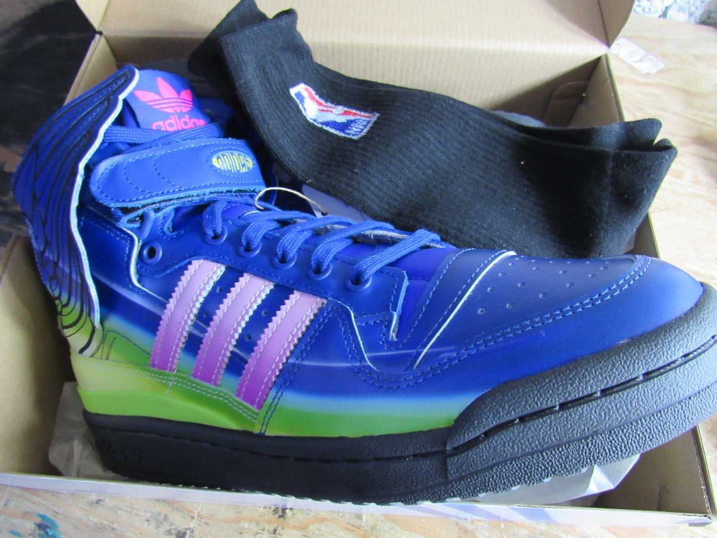 ADIDAS JEREMY SCOTT X FORUM WINGS4 EN CAJA