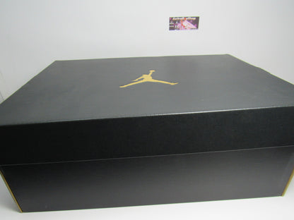 JORDAN 1 LOW UNIVERSITY GOLD EN CAJA oferta
