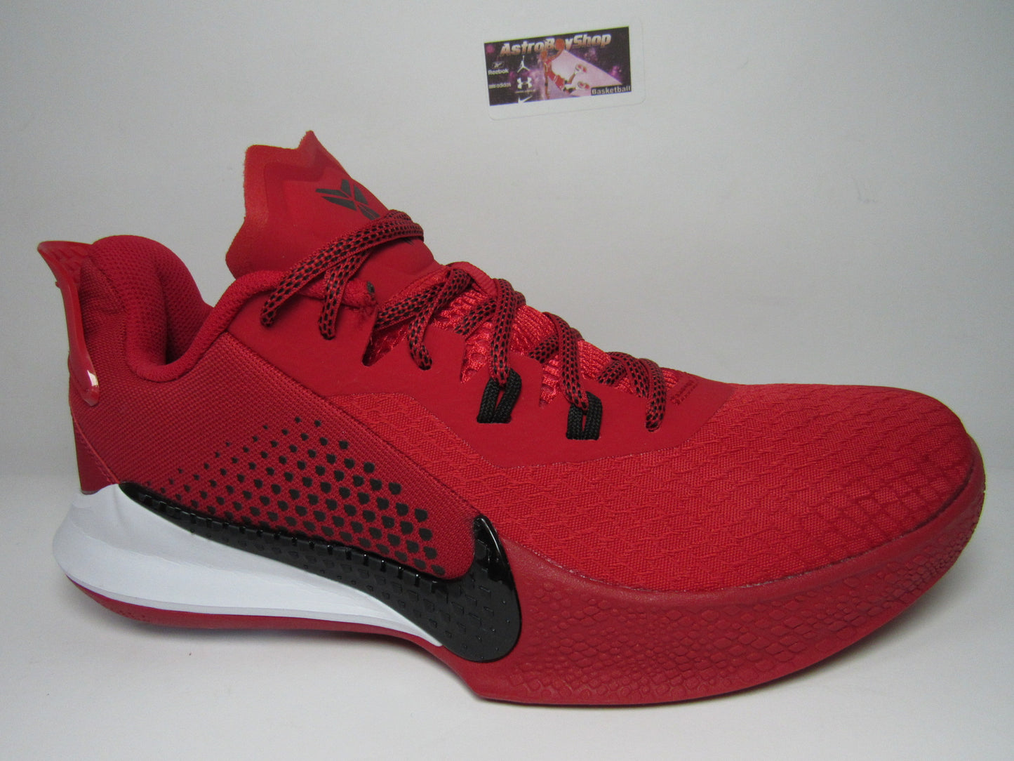 KOBE MAMBA FURY UNIVERSITY RED EN CAJA AD