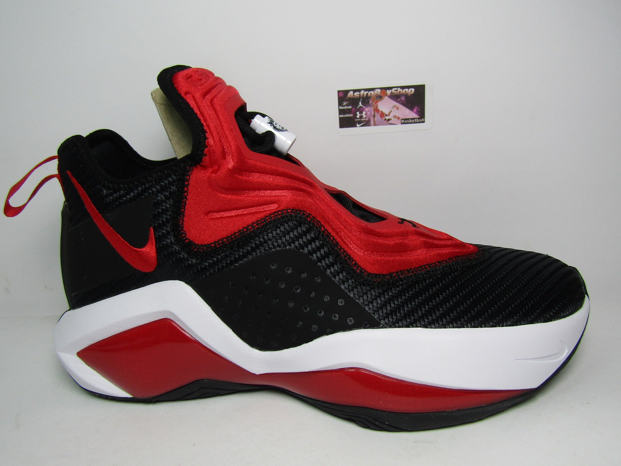 LEBRON SOLDIER XIV BRED EN CAJA ASTROBOYSHOP SNEAKER STORE