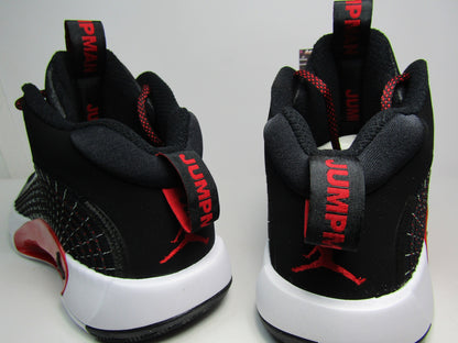 JORDAN JUMPMAN BRED EN CAJA