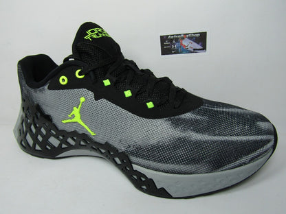JORDAN TRUNNER LT GREY VOLT EN CAJA