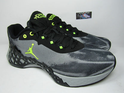 JORDAN TRUNNER LT GREY VOLT EN CAJA