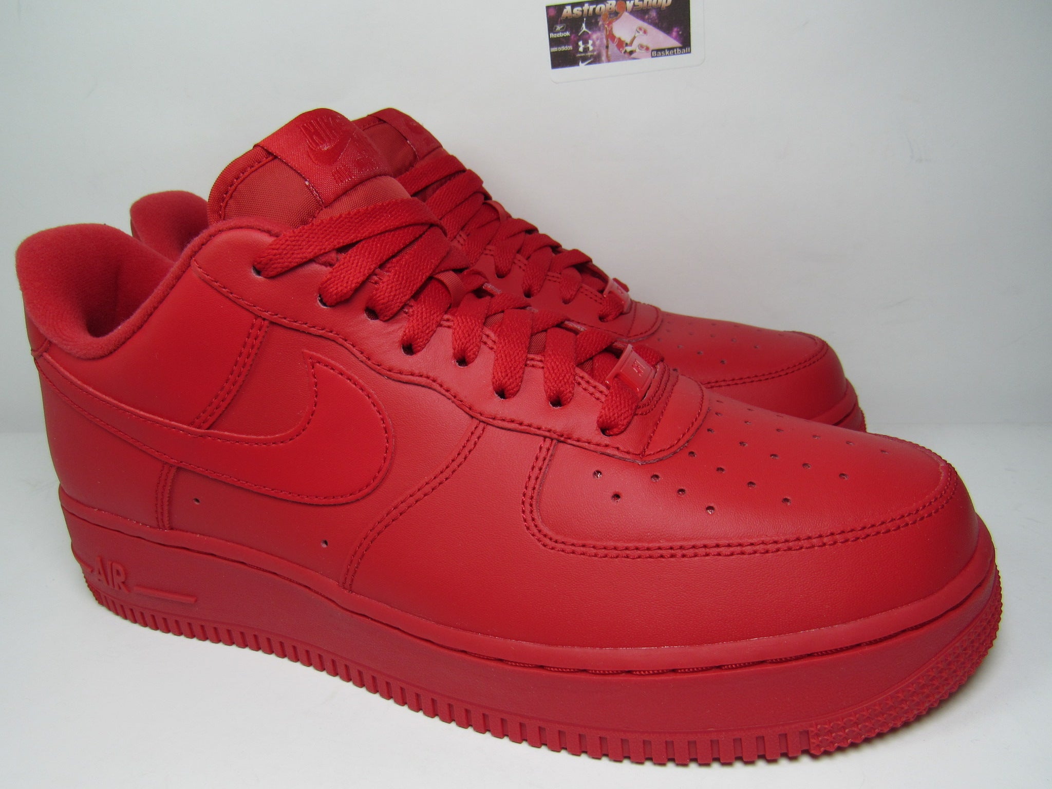 NIKE AIR FORCE ONE TRIPLE RED EDITION