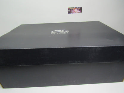 NIKE AIR FORCE ONE TRIPLE RED EDITION