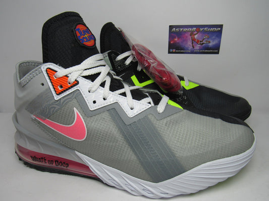 LEBRON 18 LOW SPACE JAM "BUGS VS MARVIN" EN CAJA