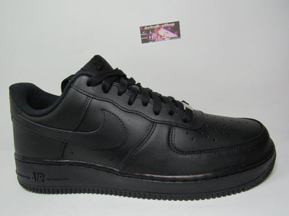 AIR FORCE ONE LOW 07 TRIPLE BLACK EN CAJA