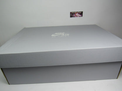 AIR FORCE ONE LOW 07 TRIPLE BLACK EN CAJA