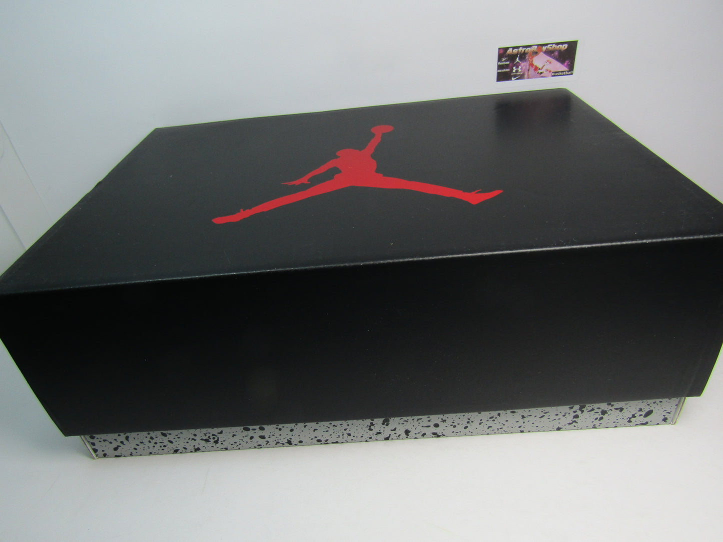 JORDAN 5 WHAT THE EDITION EN CAJA