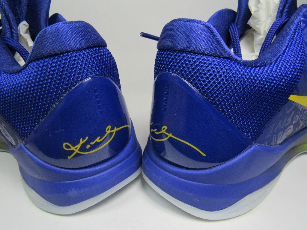 KOBE V PROTRO FIVE RINGS EDITION EN CAJA