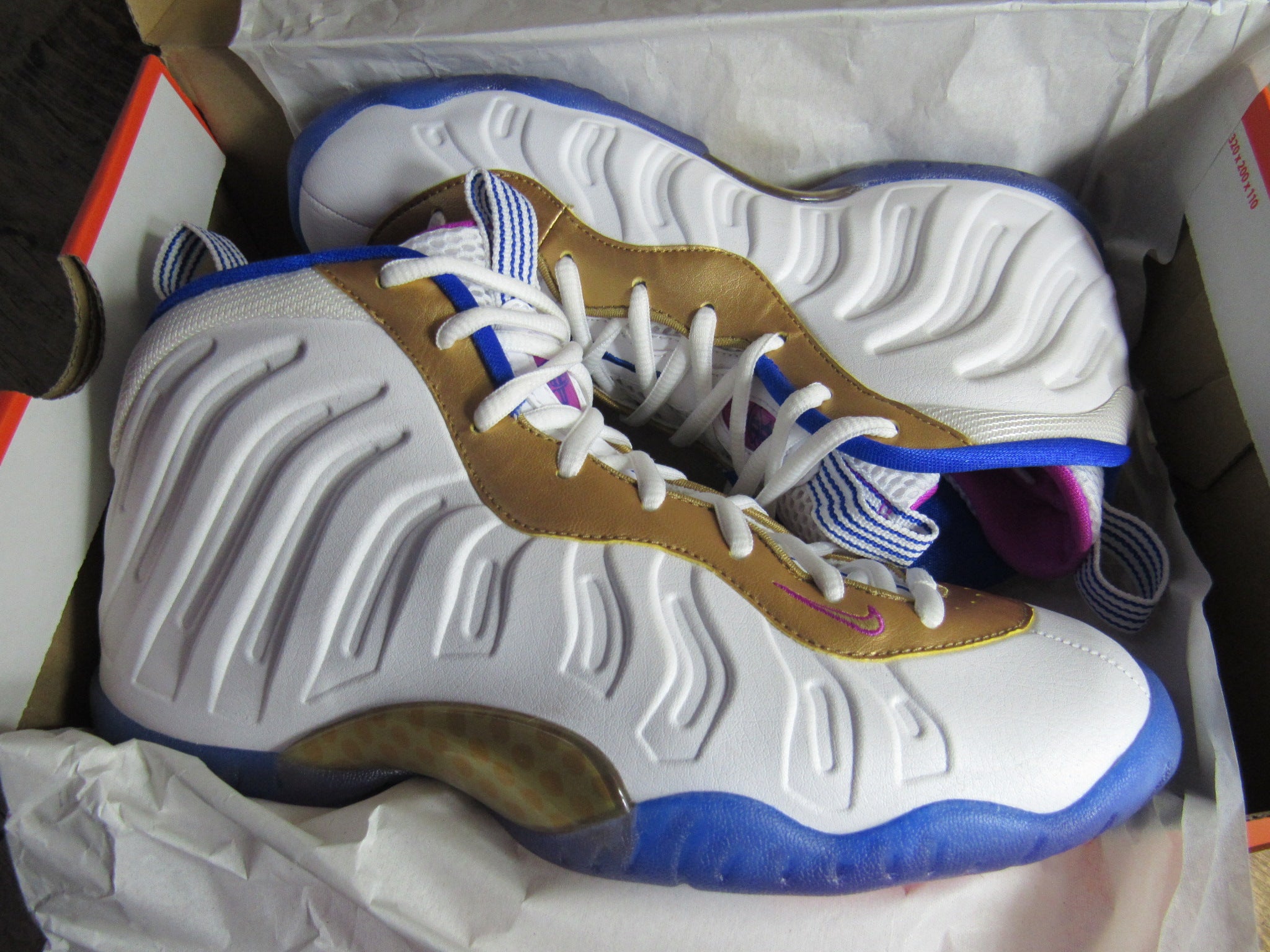 Nike little posite one gold online