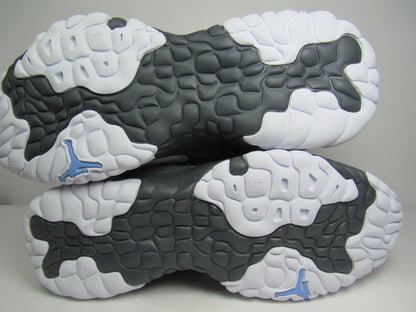 JORDAN DELTA 2 X CLOT GREY FLINT CON LLAVERO HOLOGRAMA