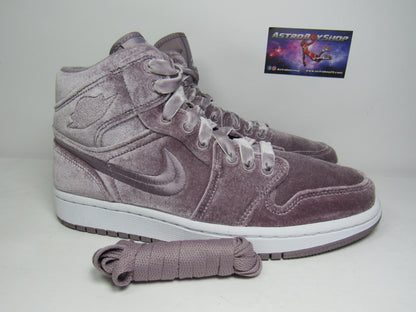 JORDAN 1 MID VELVET PURPLE WOMENS EN CAJA