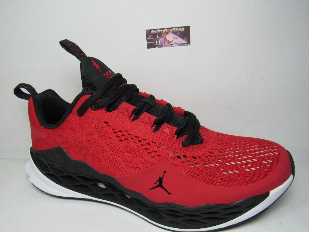 JORDAN TRUNNER ADVANCE RED EN CAJA