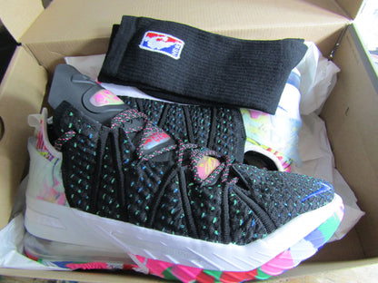 LEBRON 18 JAMES GANG EN CAJA