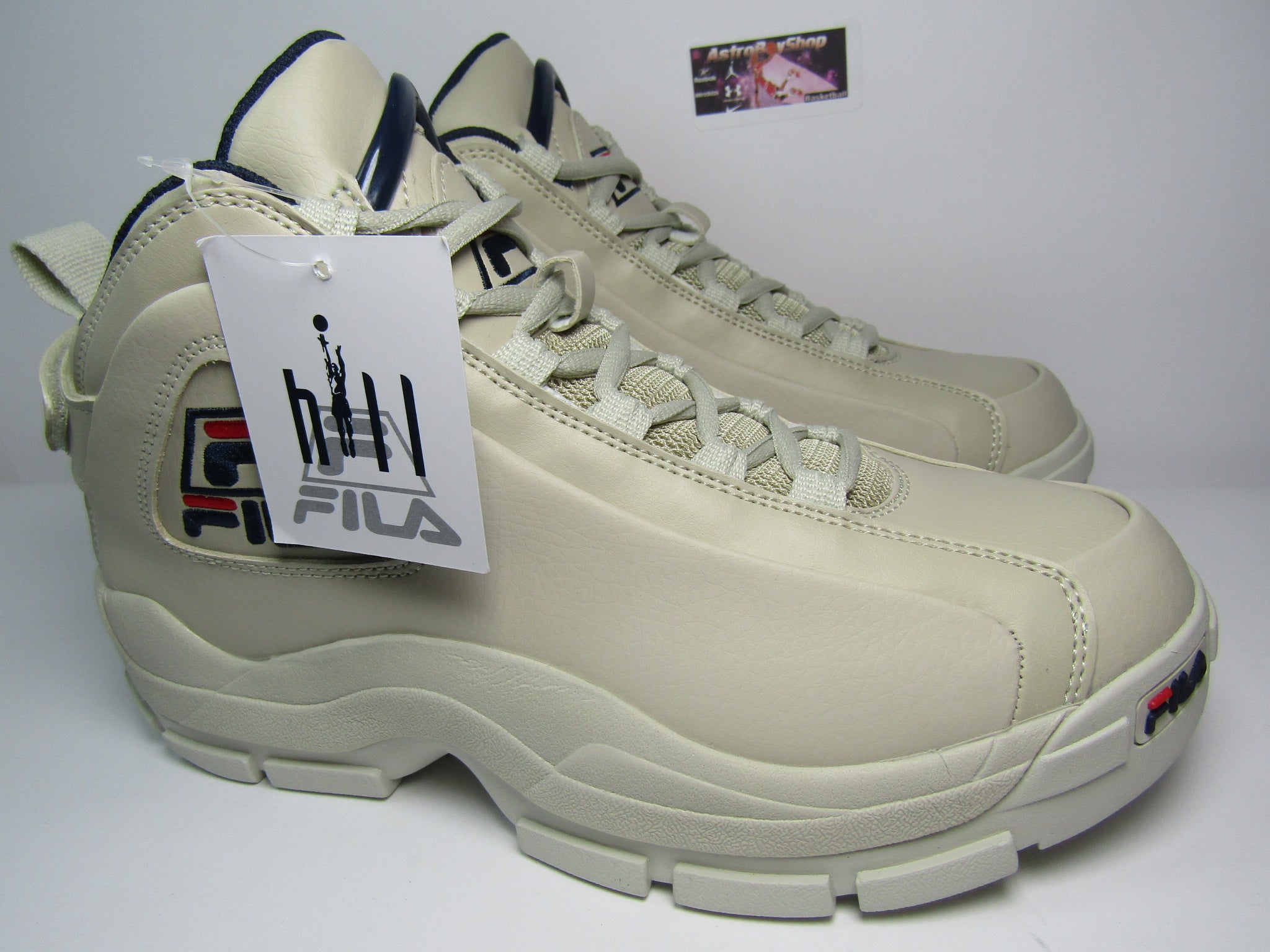 Grey fila hotsell