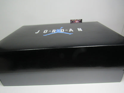 JORDAN 1 LOW LEGEND BLUE EN CAJA