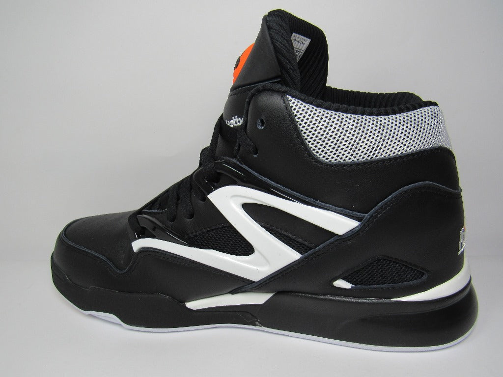 RBK DEE BROWN THE PUMP INFLABLES EN CAJA